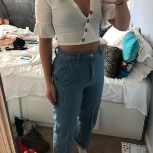 Mom/ Straight leg Striped Jeans